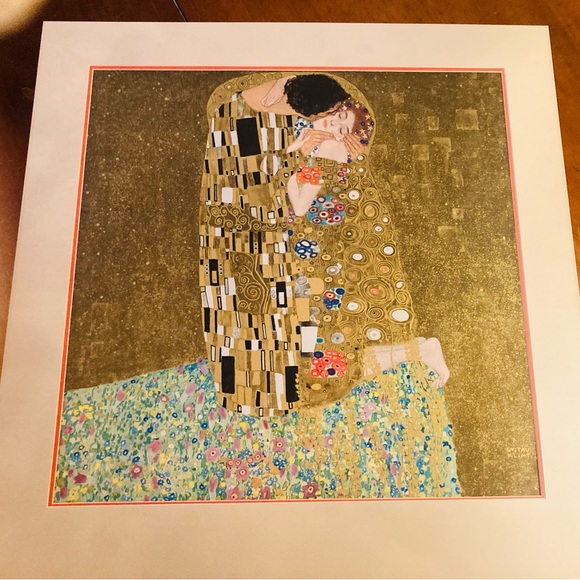 Print of the famous painting “The Kiss”by Austrian artist Gustav Klimt - Picture 8 of 11